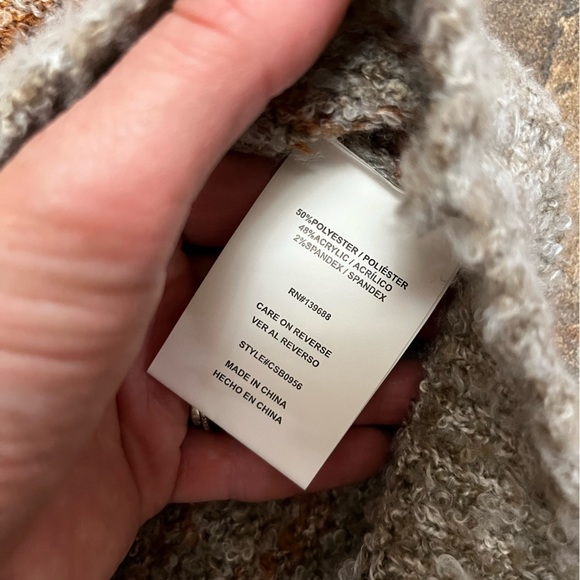 Coco & Jaimeson Color Block Cardigan Sweater - Picture 13 of 16